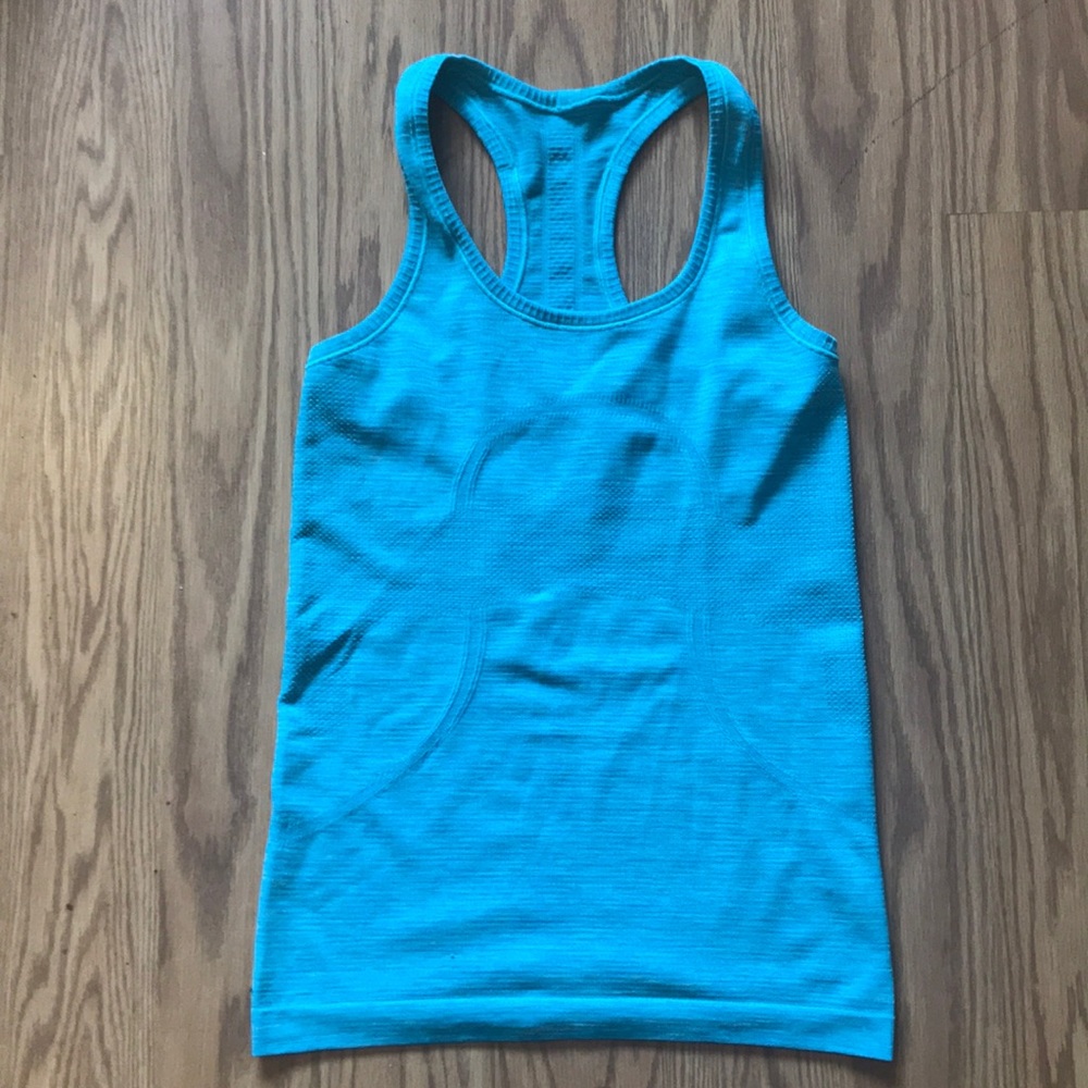 Lululemon swiftly tech tank size 4